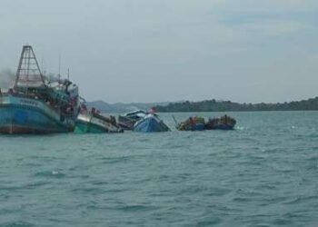 Beda Cara Penenggelaman Kapal ala Jaksa dan Susi Pudjiastuti