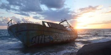 Kapal MV Barokah Jaya Tabrak MV Habco Pioneer di Laut Indramayu, 17 ABK Hilang